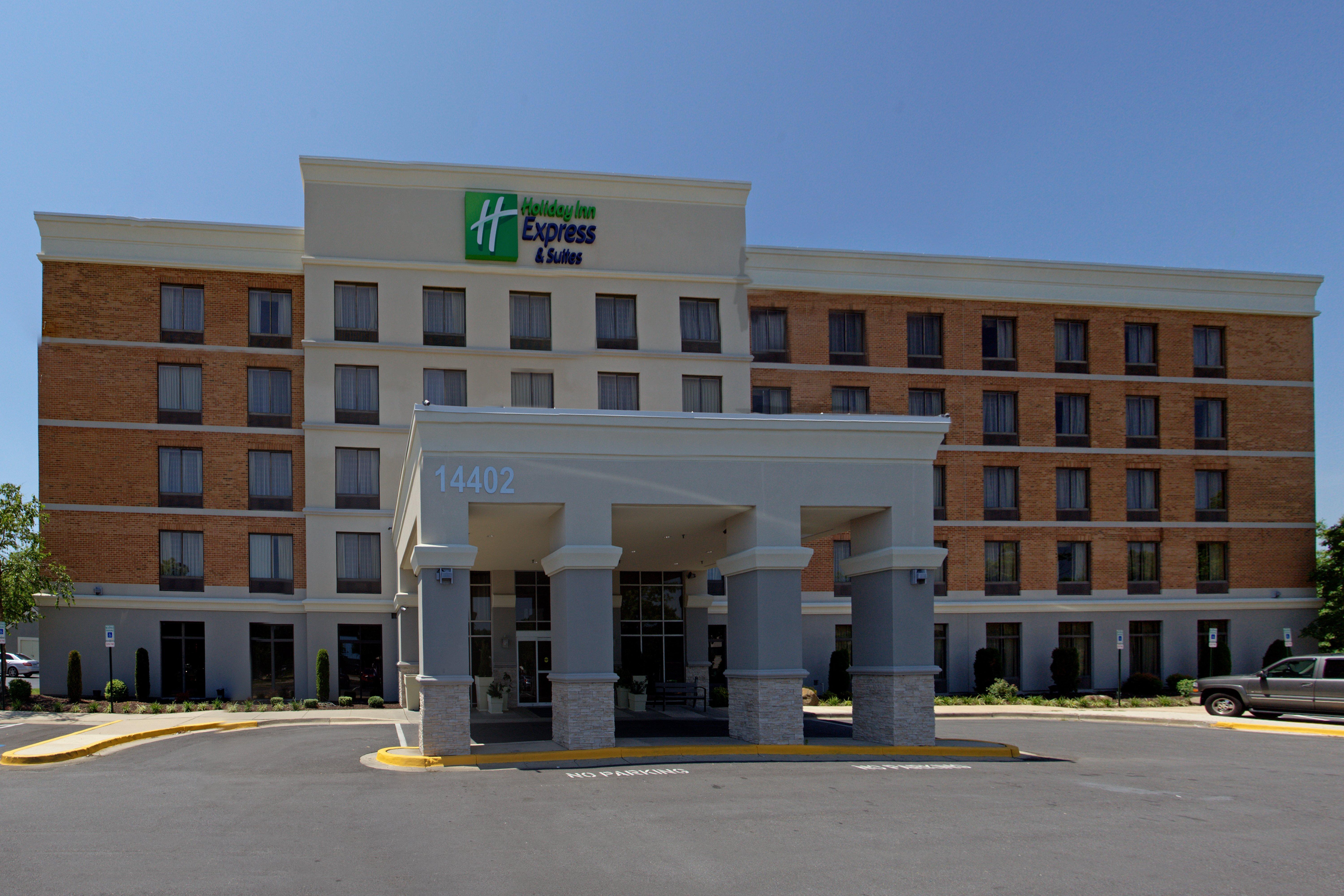Holiday Inn Express & Suites Laurel Lakes By Ihg Exterior photo